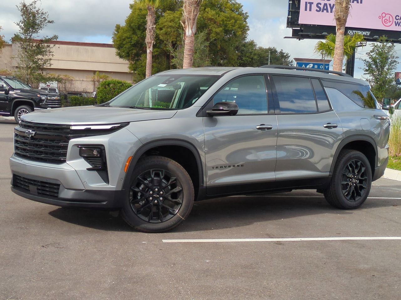 2026 Chevrolet Traverse LT's photo