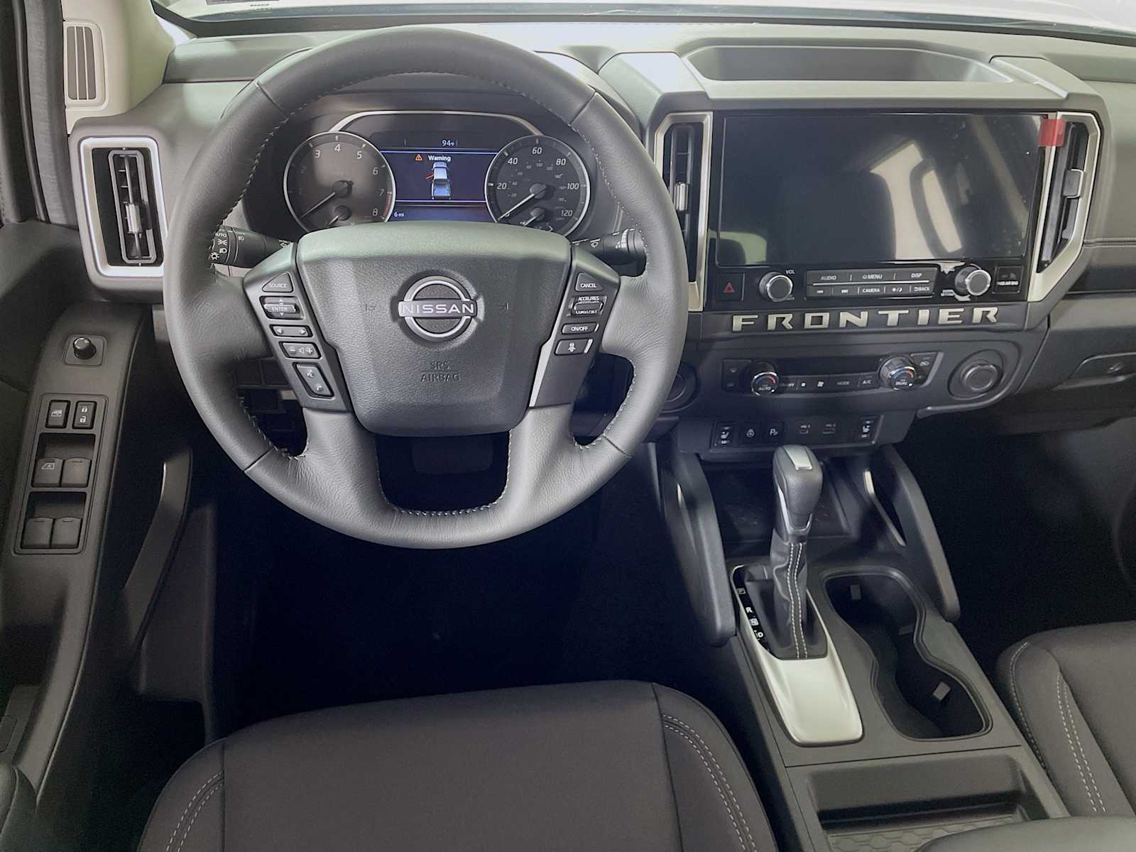 2025 Nissan Frontier SV Crew Cab photo 18