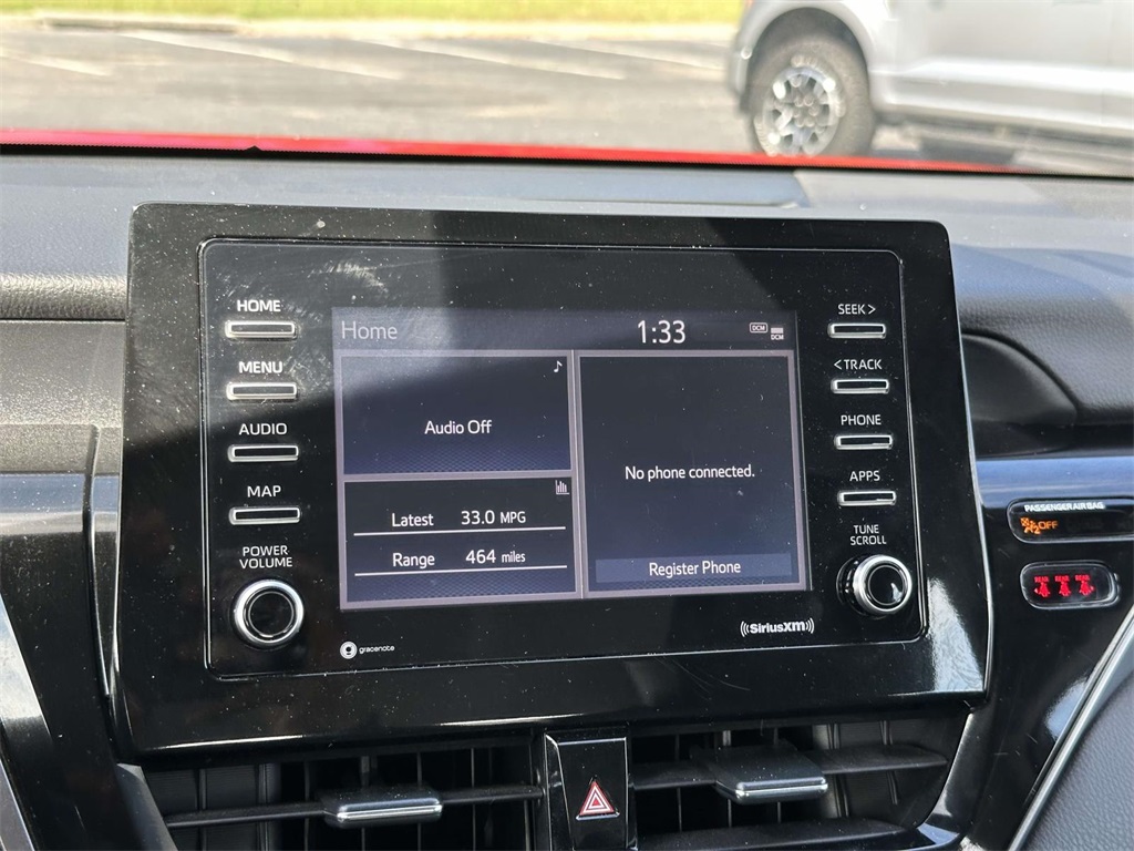 2024 Toyota Camry SE photo 3