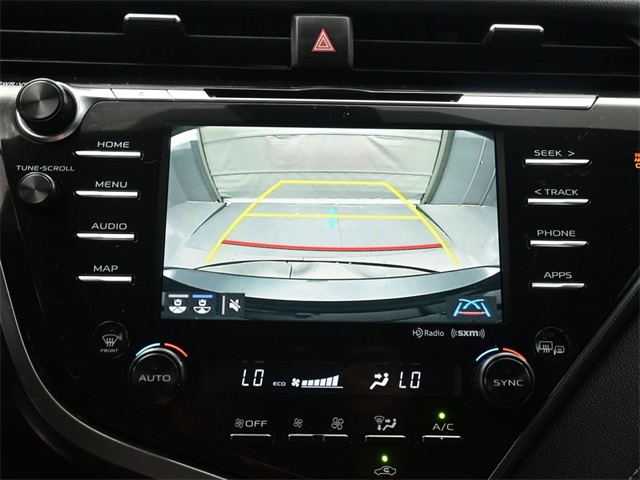2019 Toyota Camry XSE photo 2