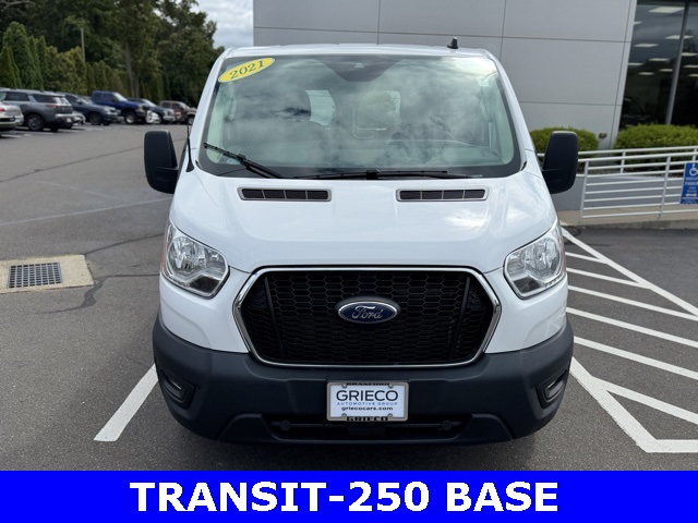 2021 Ford Transit photo 2