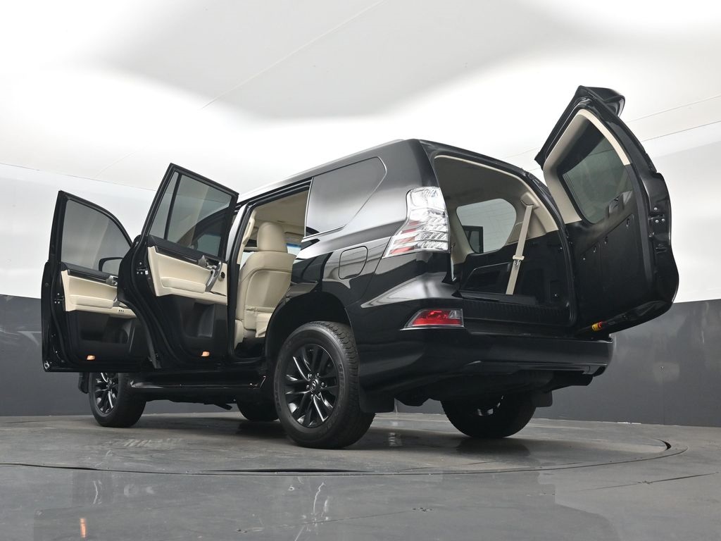 2023 Lexus GX 460 photo 51