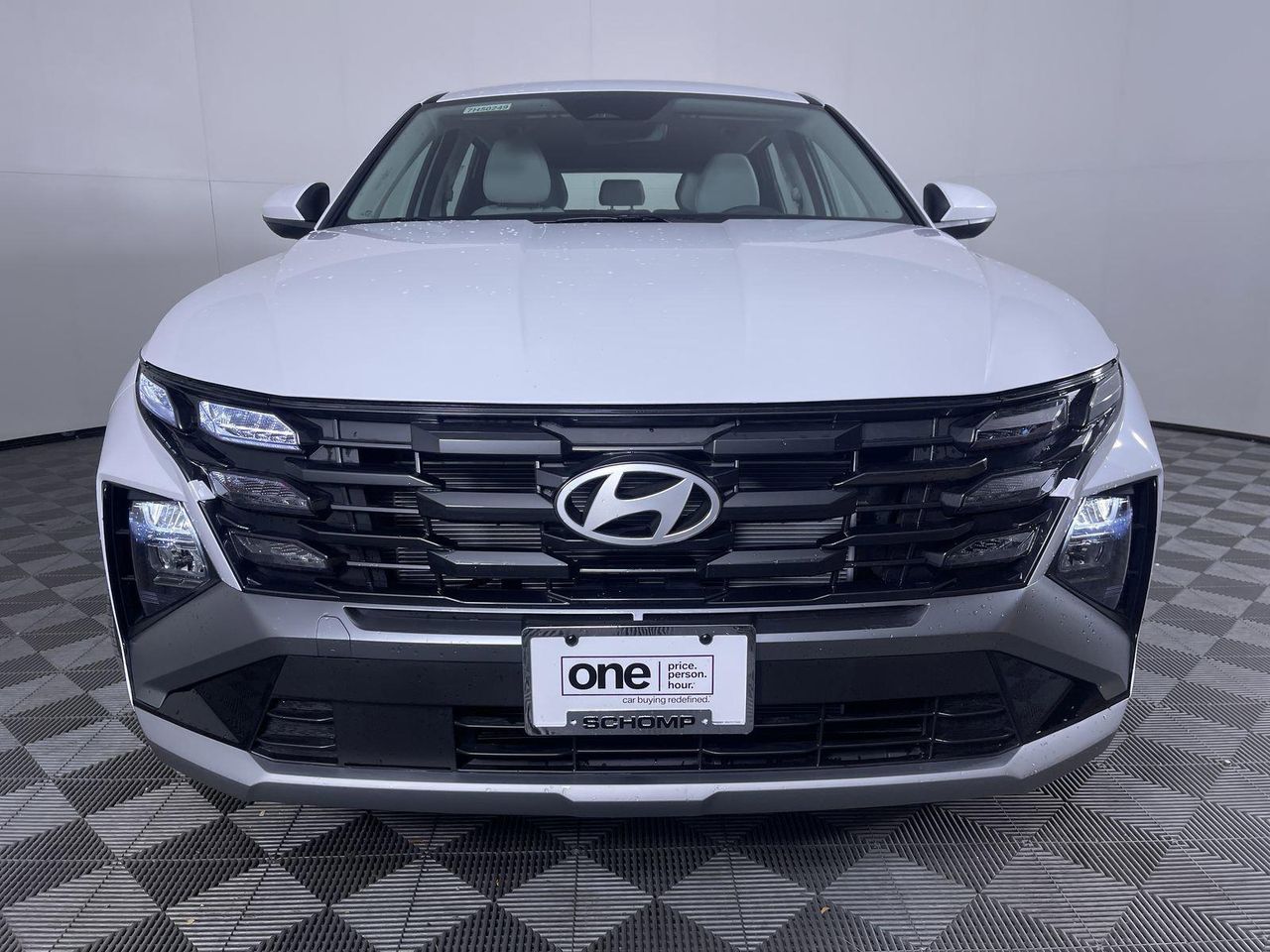 2025 Hyundai Tucson SE photo 12