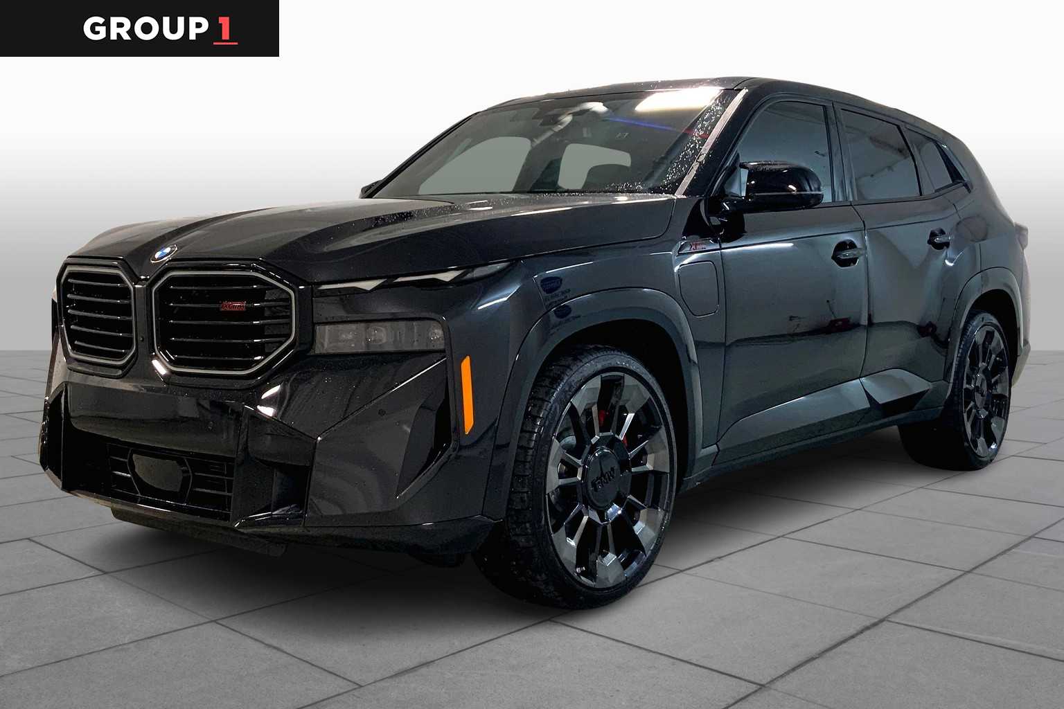 2026 BMW XM Base's photo