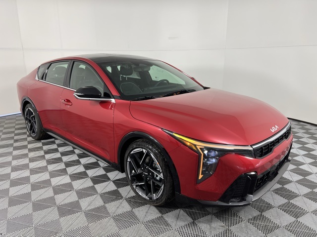 2025 Kia K4 GT-Line's photo