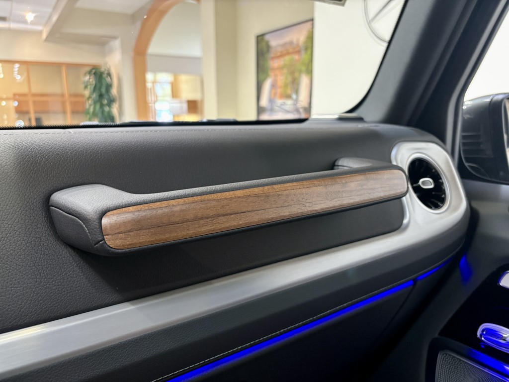 2025 Mercedes Benz G 550 photo 24
