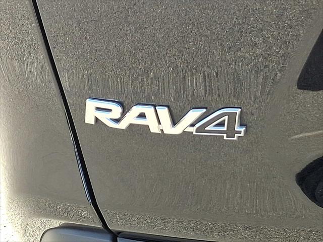 2024 Toyota RAV4 LE photo 28