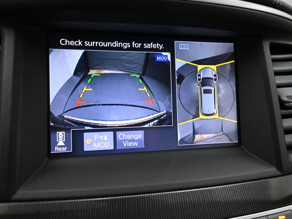 2019 Infiniti QX60 Luxe photo 17