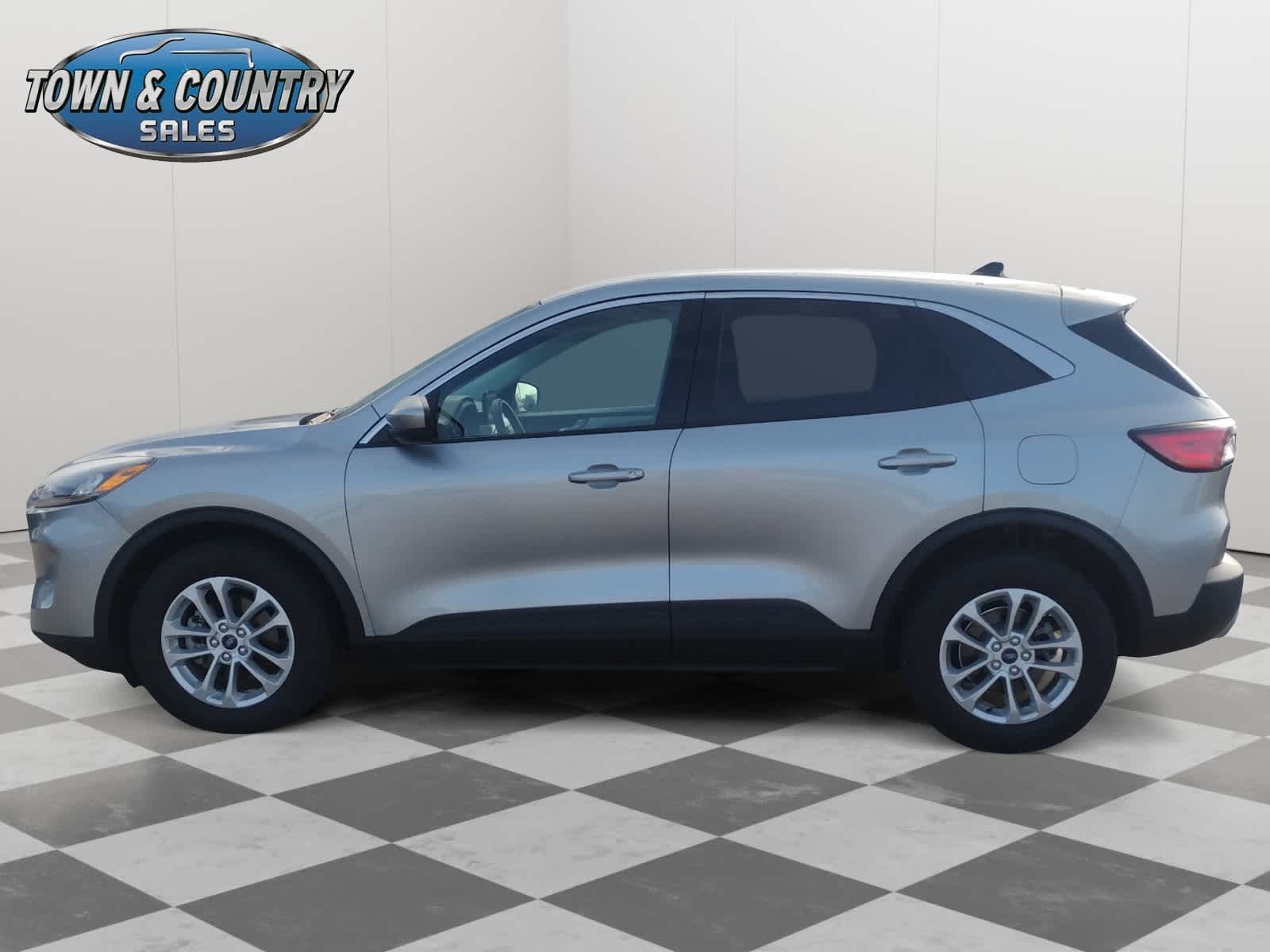 2021 Ford Escape SE Hybrid photo 4