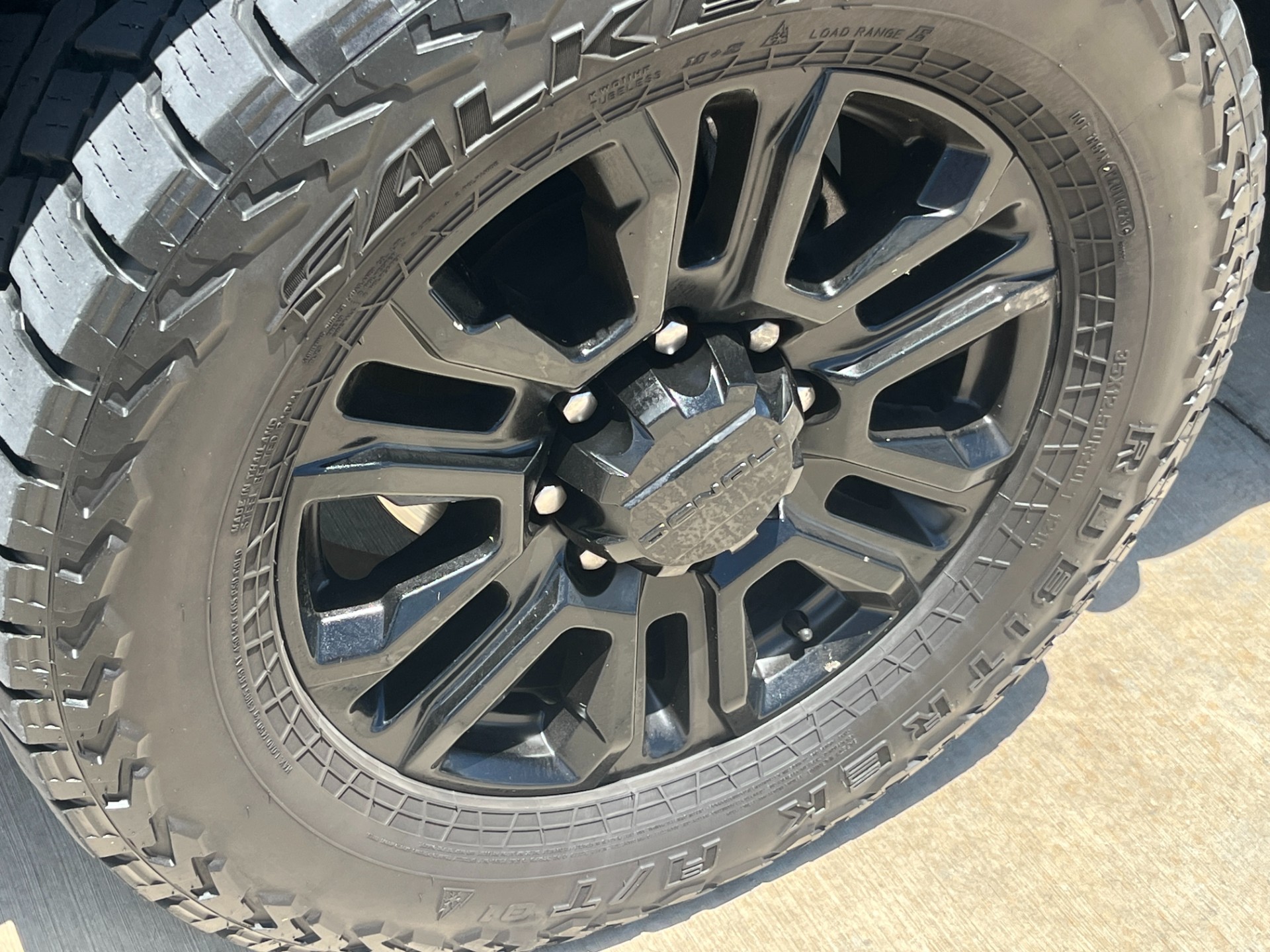 2023 Gmc Sierra 3500 Denali photo 7