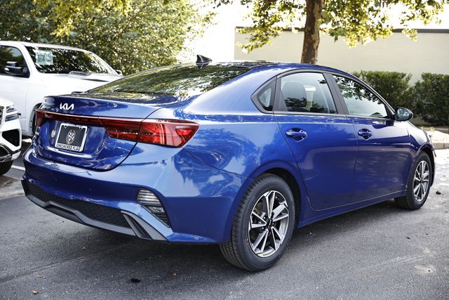 2022 Kia Forte LXS photo 7