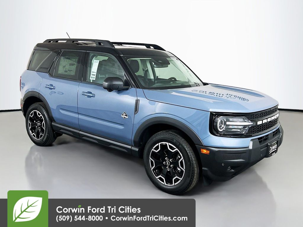 2025 Ford Bronco Sport Outer Banks's photo