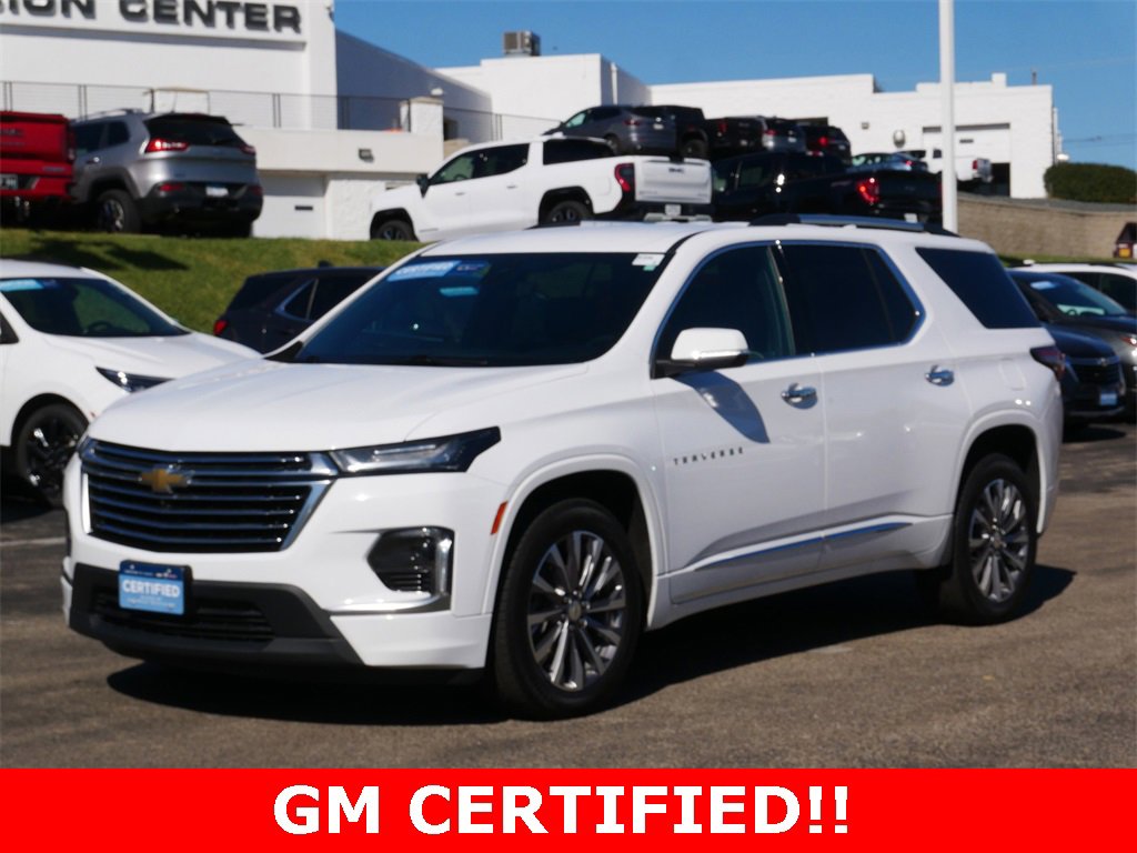2022 Chevrolet Traverse Premier photo 3