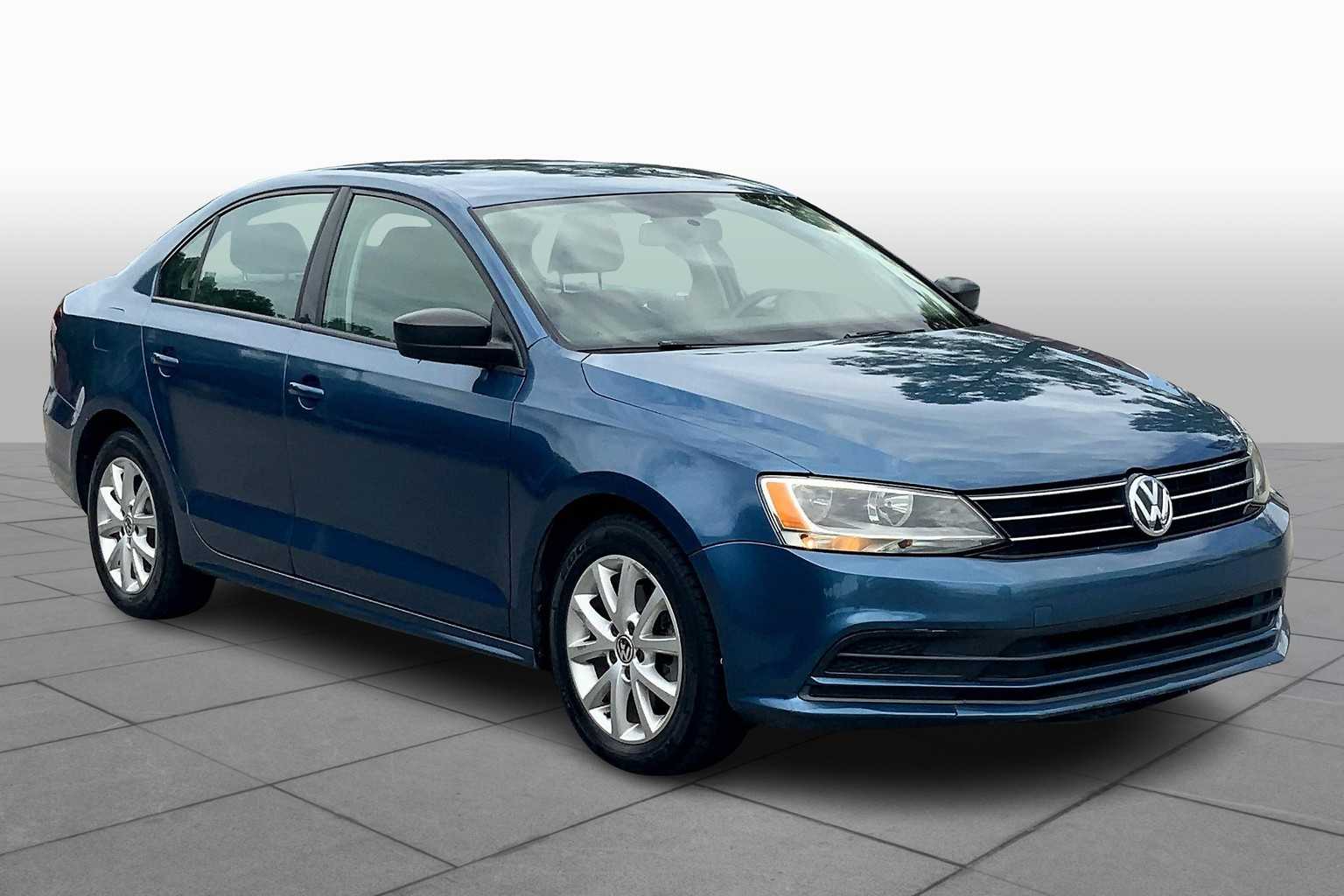2015 Volkswagen Jetta 1.8T SE photo 2