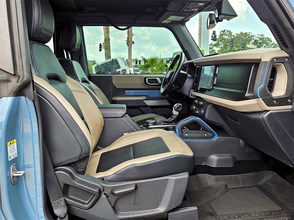 2021 Ford Bronco Wildtrak photo 14