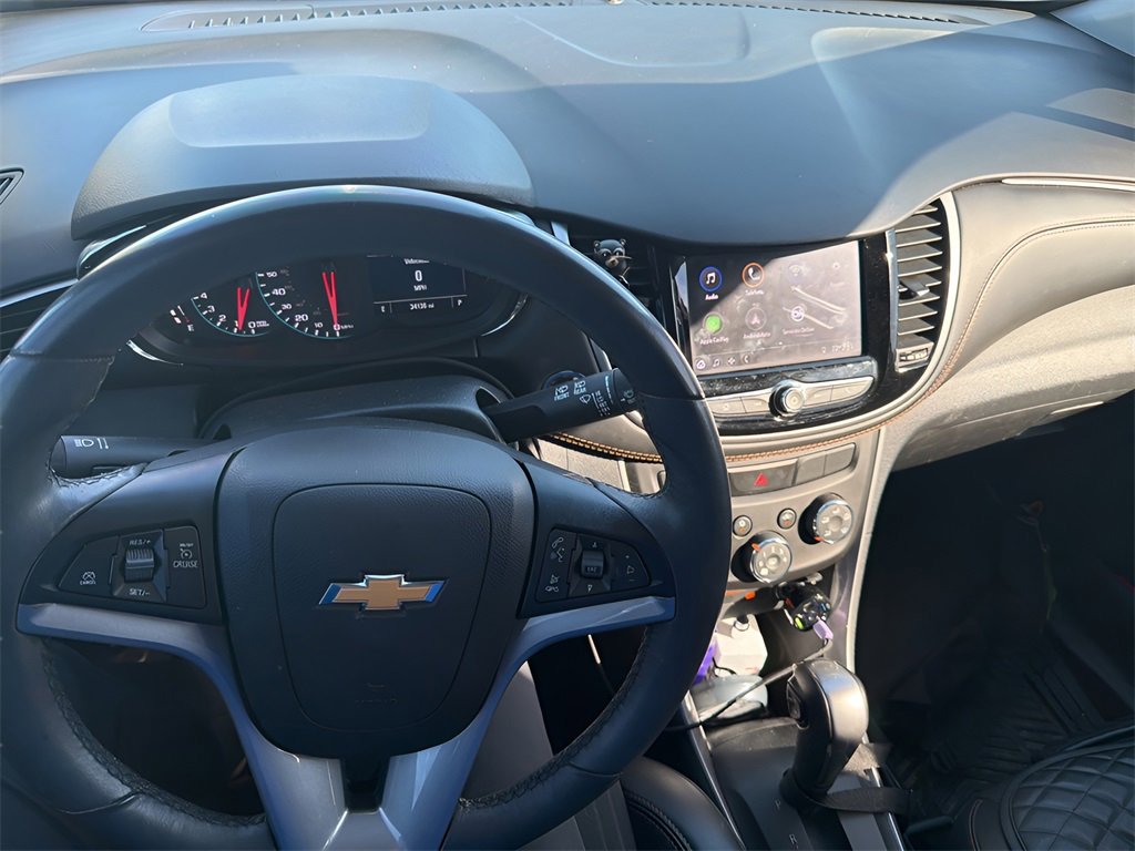 2021 Chevrolet Trax LT photo 4