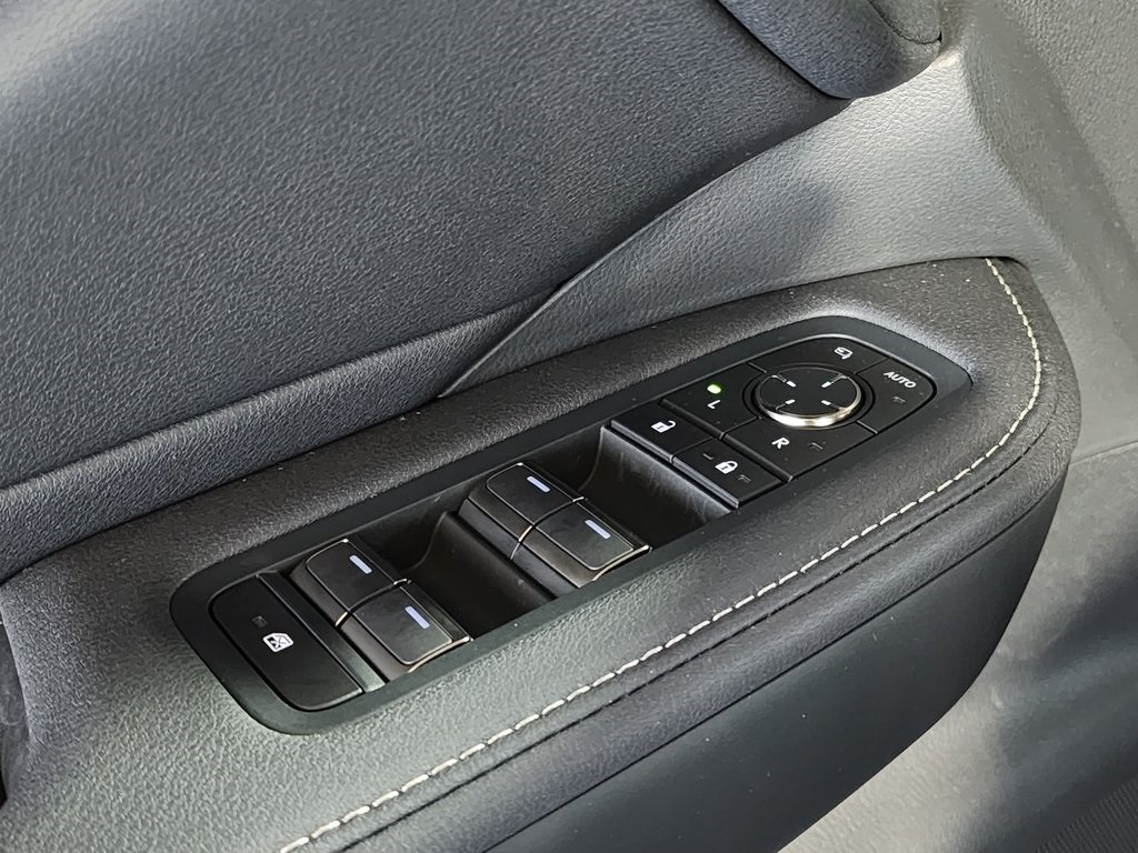 2025 Lexus TX 350 photo 10