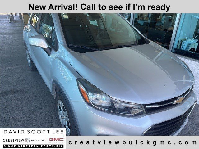 2017 Chevrolet Trax LS's photo