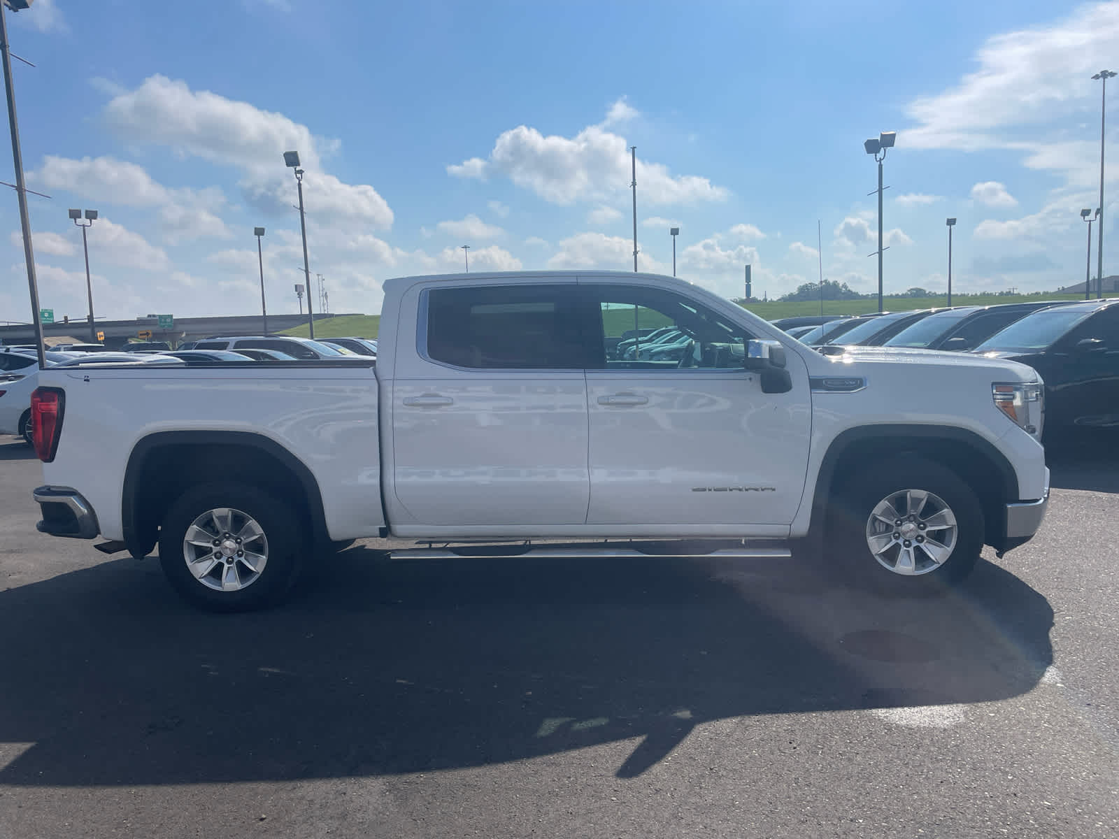 2020 Gmc Sierra 1500 SLE photo 5