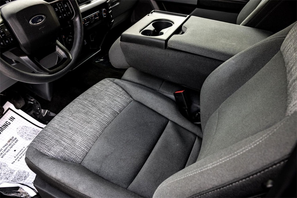 2023 Ford F-150 XLT photo 12