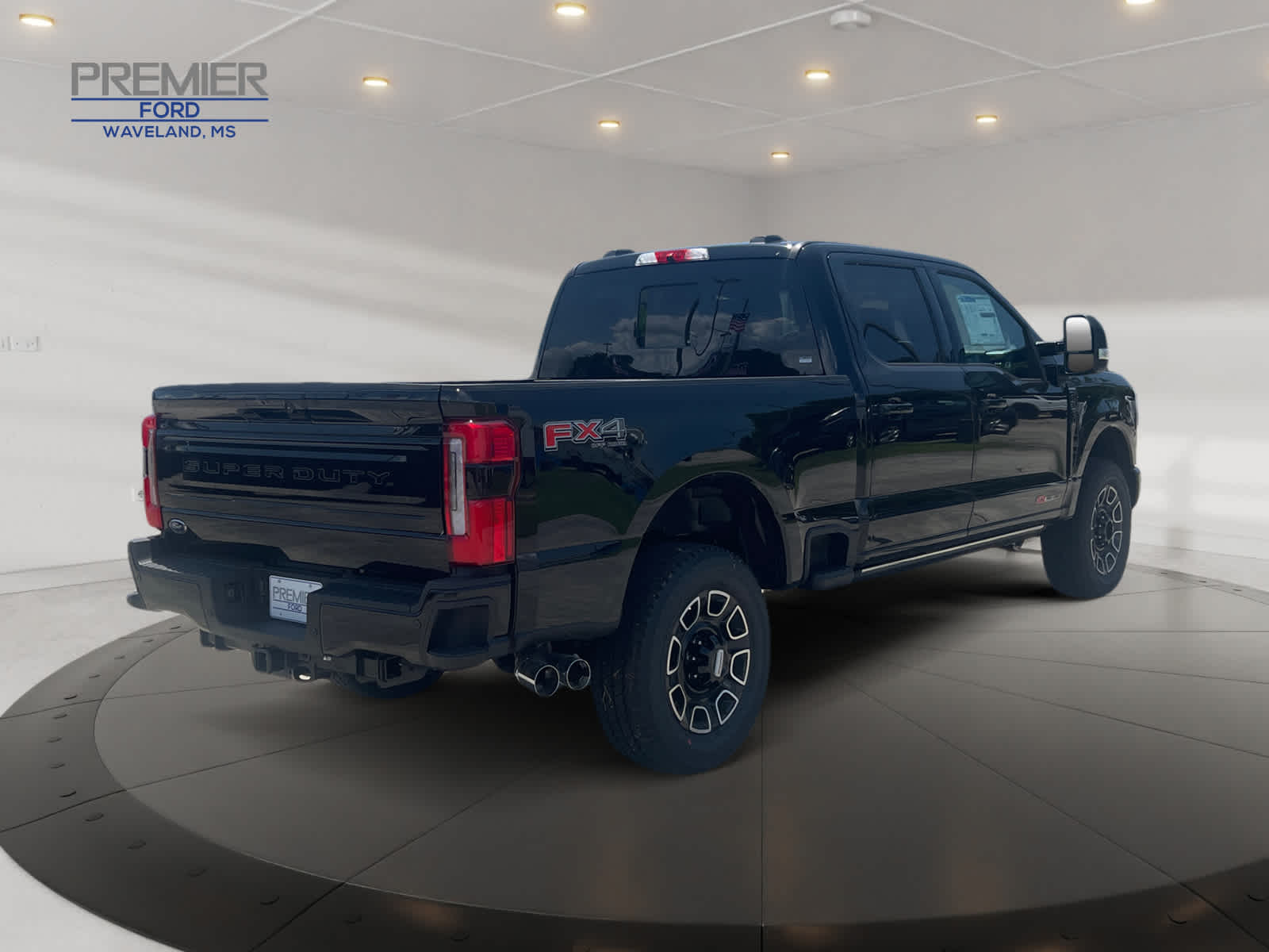 2025 Ford F-350 Platinum photo 5