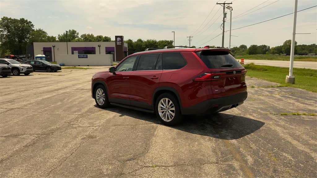 2024 Toyota Grand Highlander Platinum photo 6