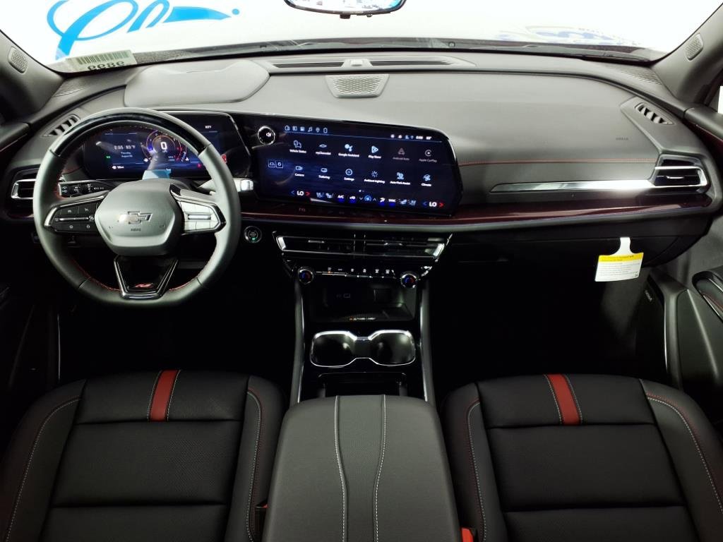2026 Chevrolet Traverse RS photo 3