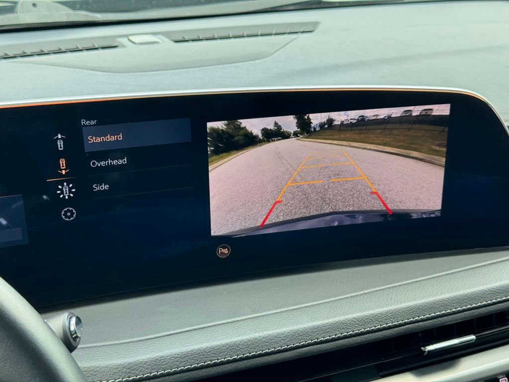 2025 Cadillac XT4 Premium Luxury photo 2