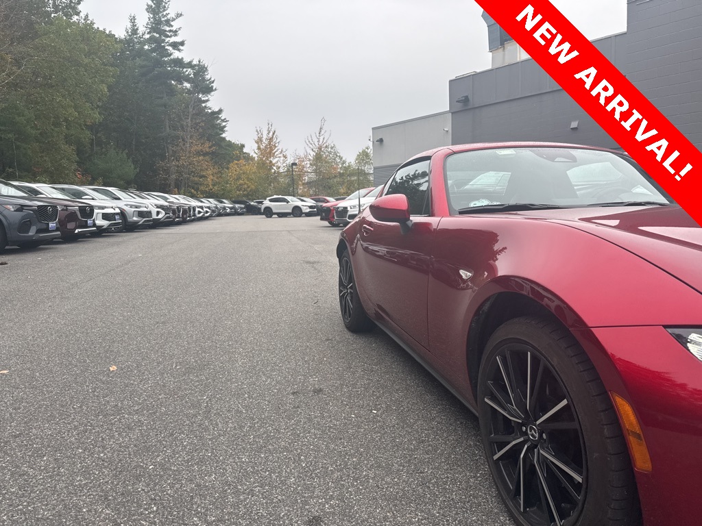 2025 Mazda MX-5 Miata Miata RF Grand Touring photo 3