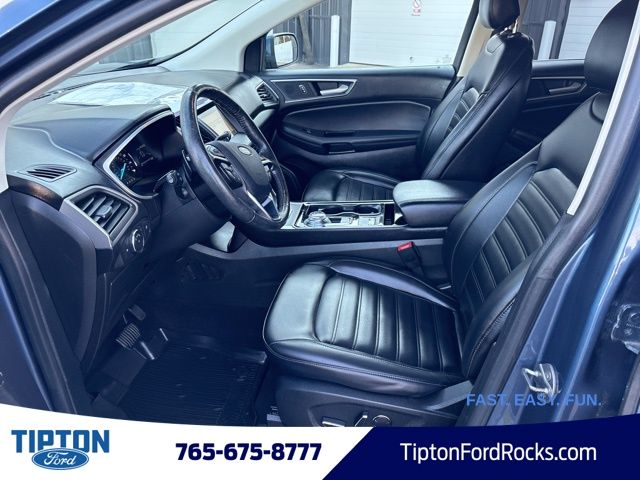 2019 Ford Edge SEL photo 3