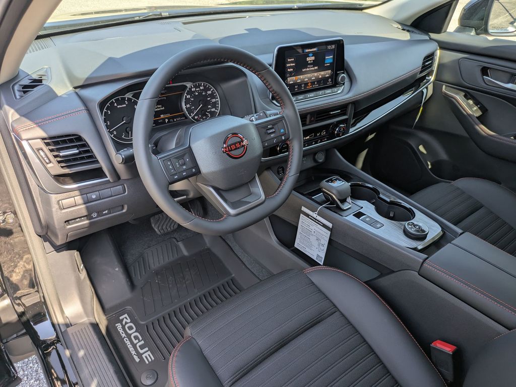 2026 Nissan Rogue SV photo 11
