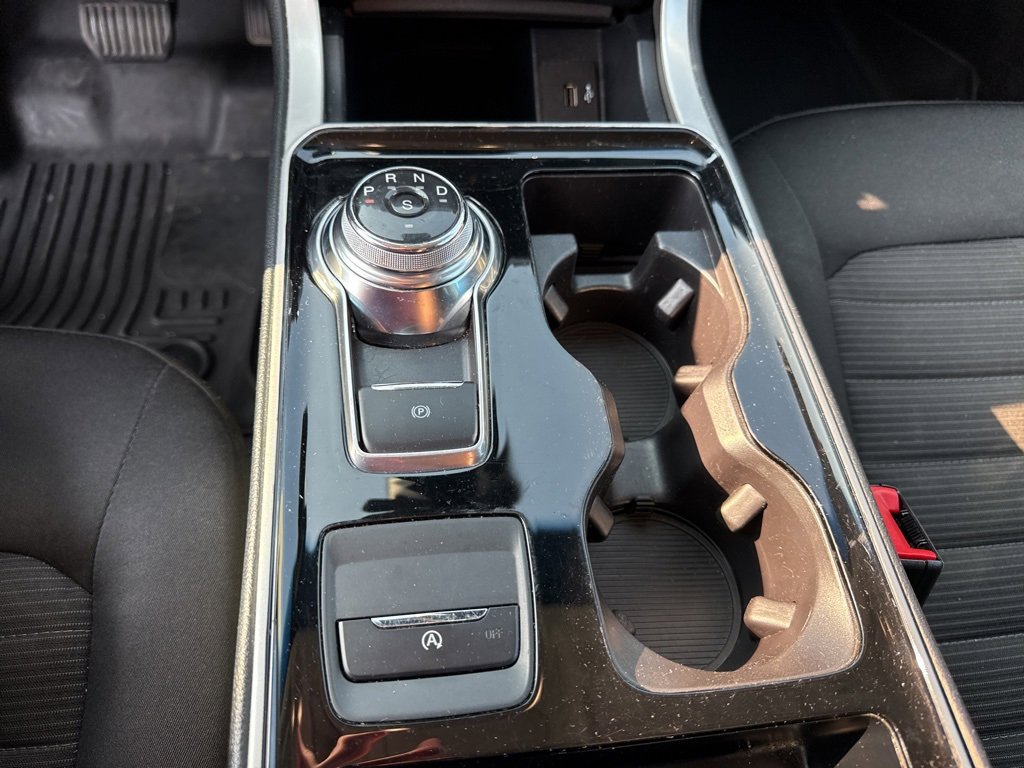 2019 Ford Edge SEL photo 26