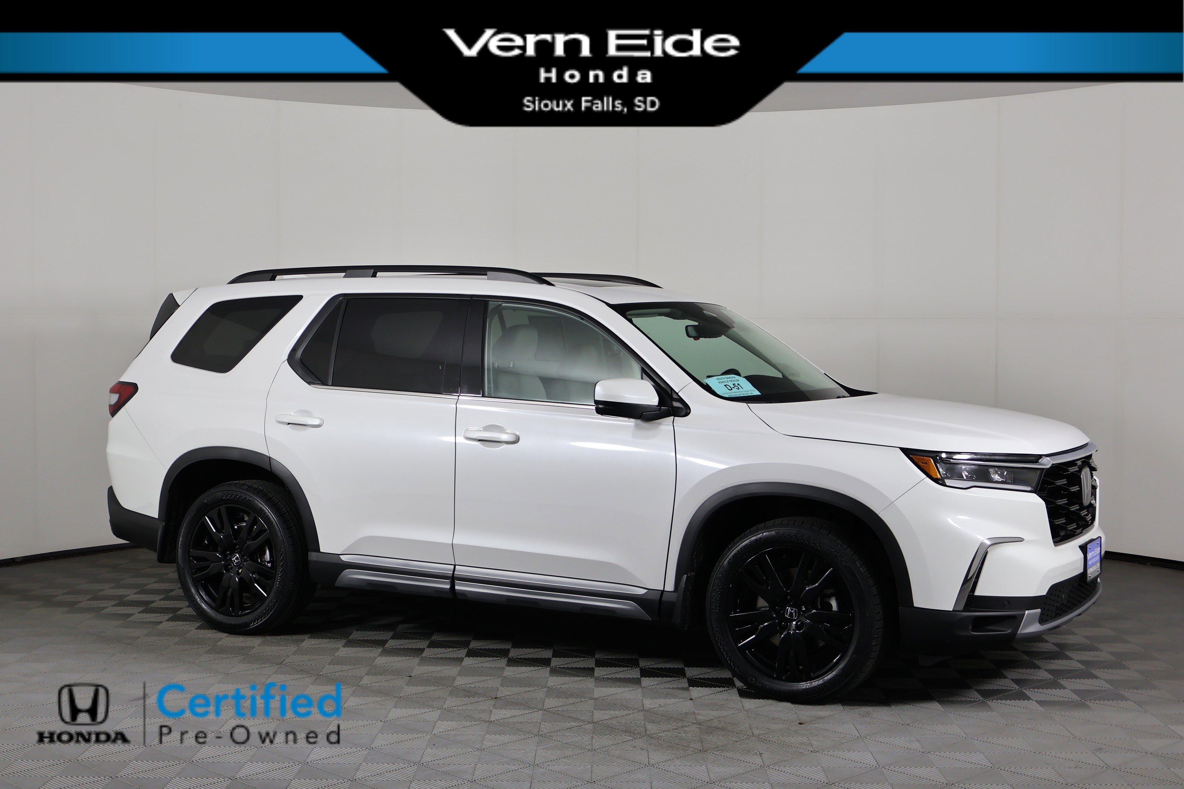 2024 Honda Pilot Touring's photo