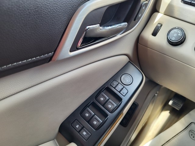 2017 Gmc Yukon XL Denali photo 25