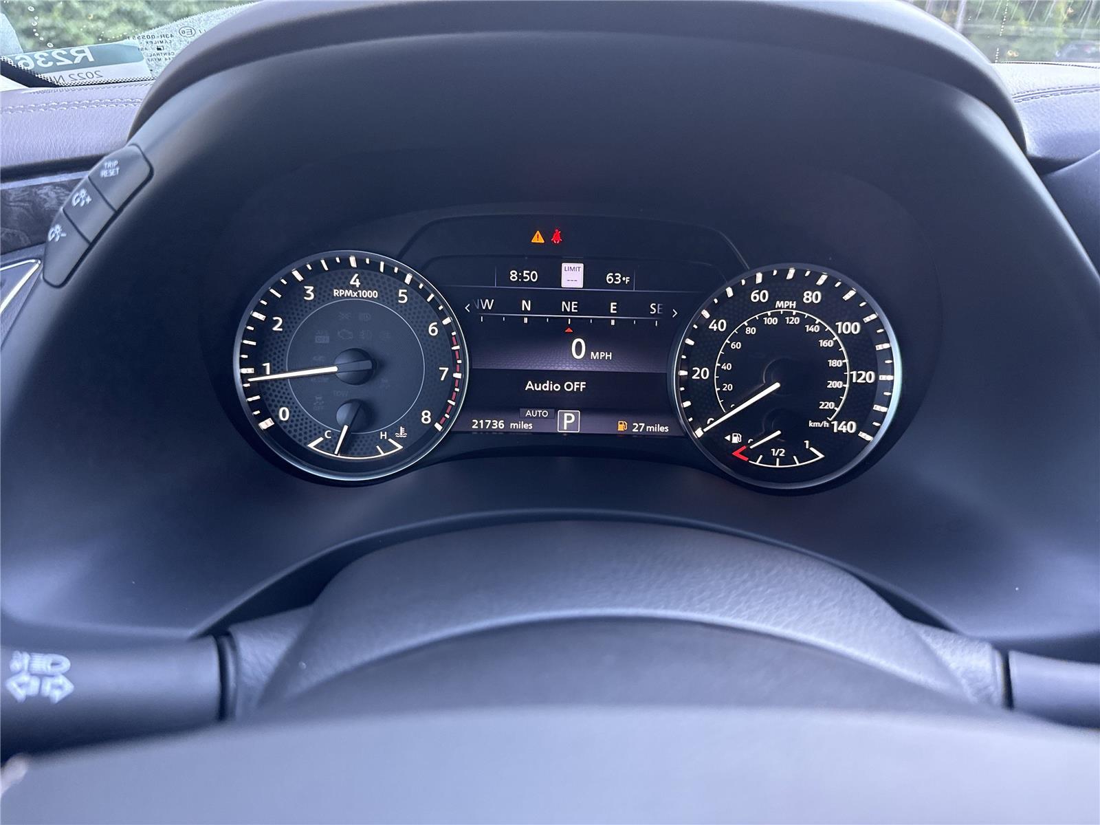 2022 Nissan Armada Platinum photo 11