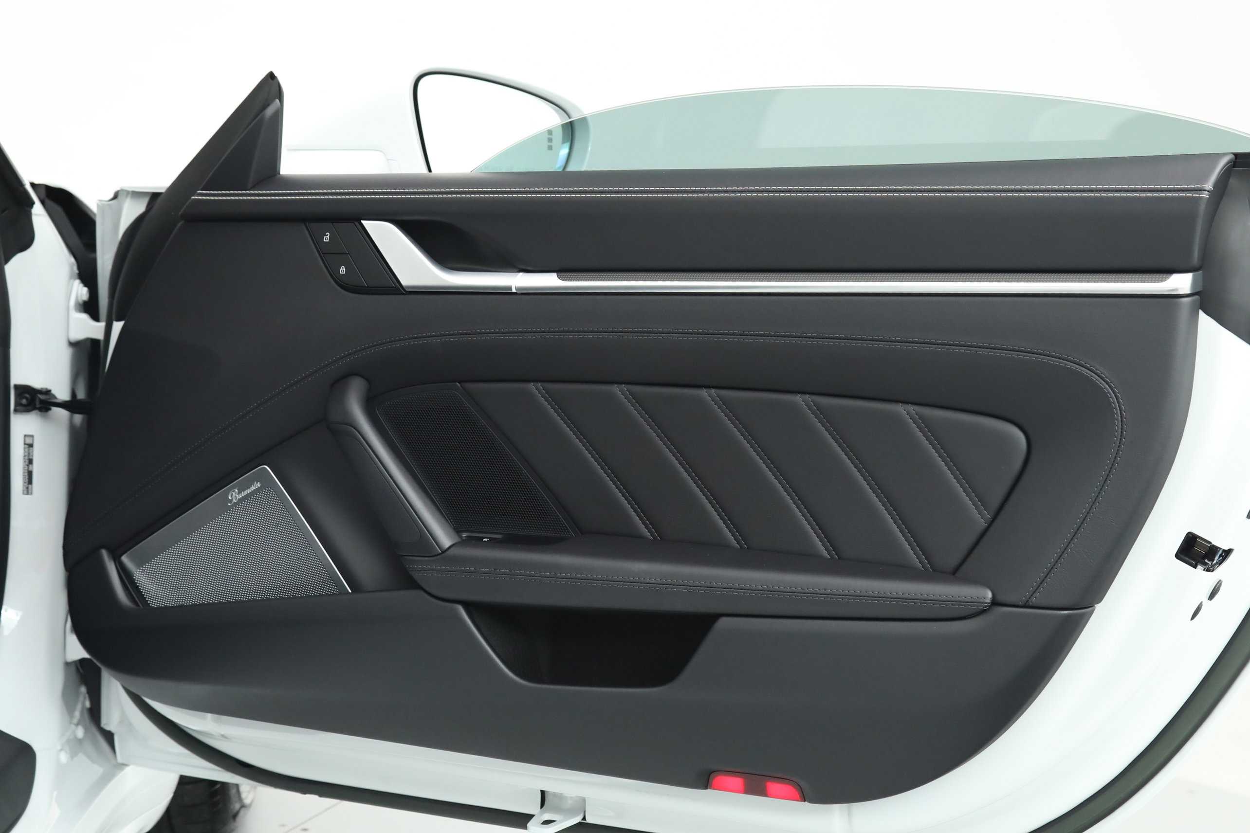 2023 Porsche 911 Turbo S Cabriolet photo 18