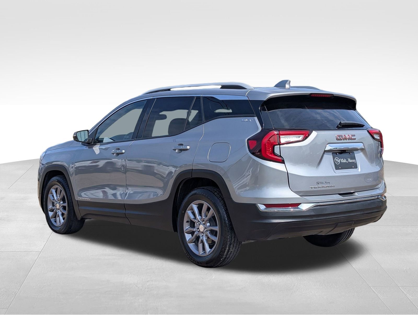 2023 Gmc Terrain SLT photo 3