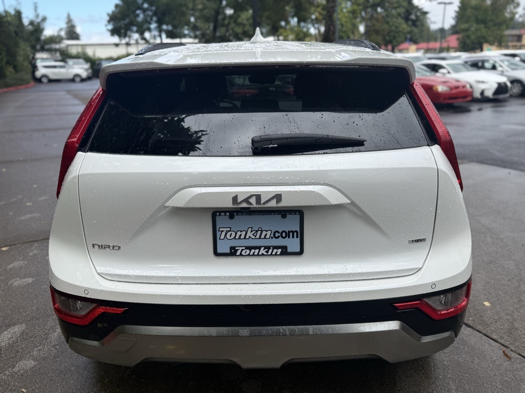 2023 Kia Niro EX Touring photo 2