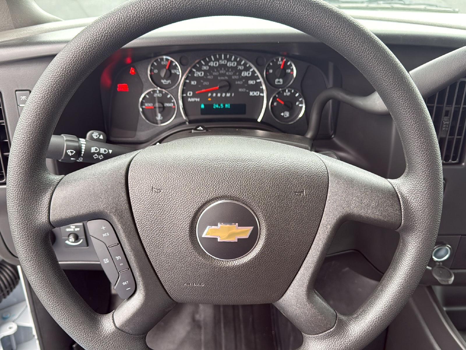 2024 Chevrolet Express Cargo Van 2500 photo 13