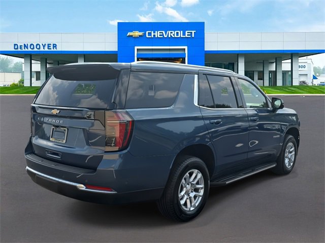 2025 Chevrolet Tahoe LS photo 5