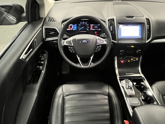 2019 Ford Edge SEL photo 11