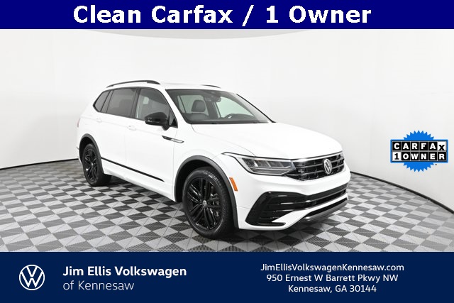 2022 Volkswagen Tiguan SE R-Line Black