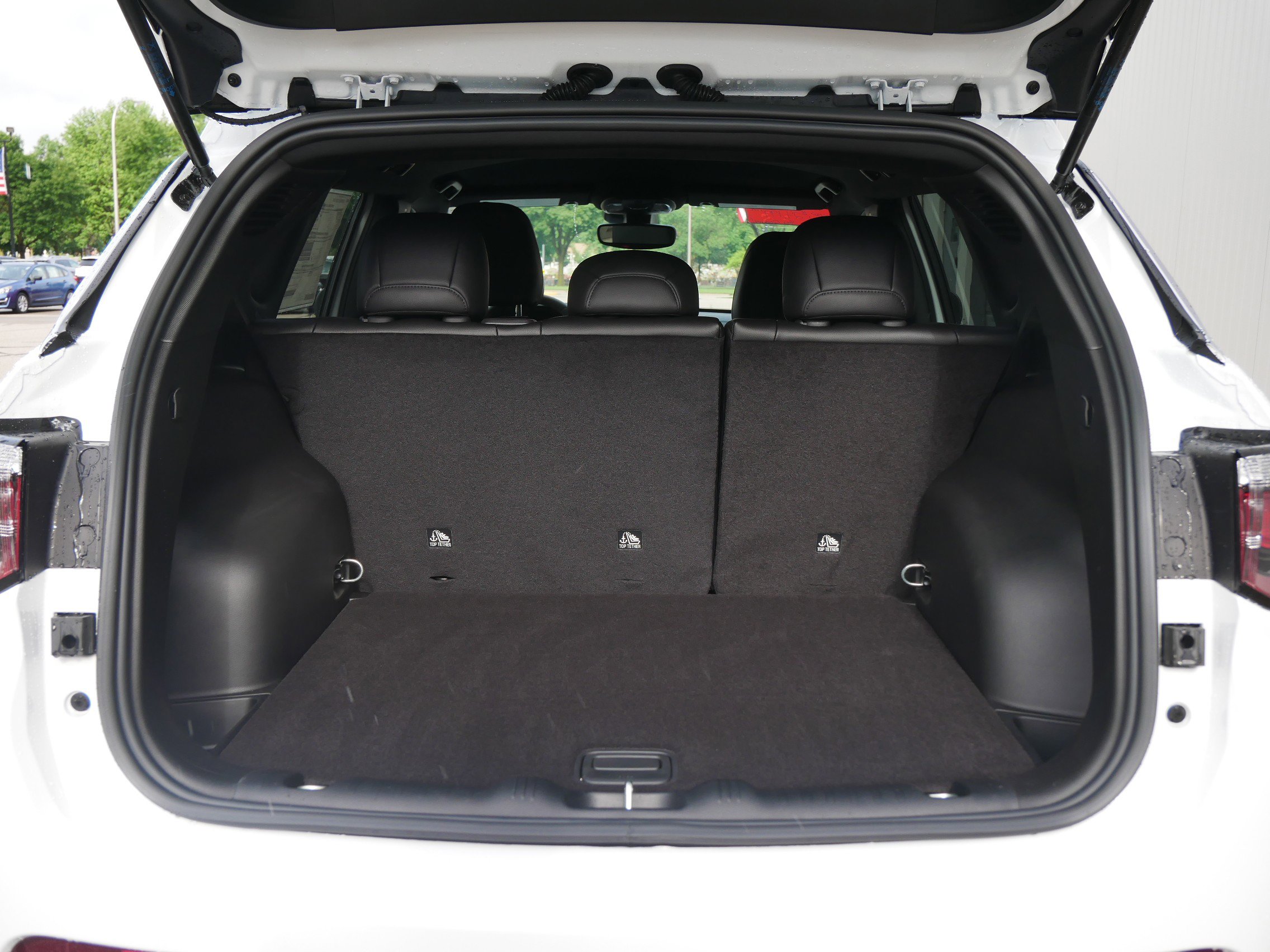 2025 Jeep Compass Latitude photo 3