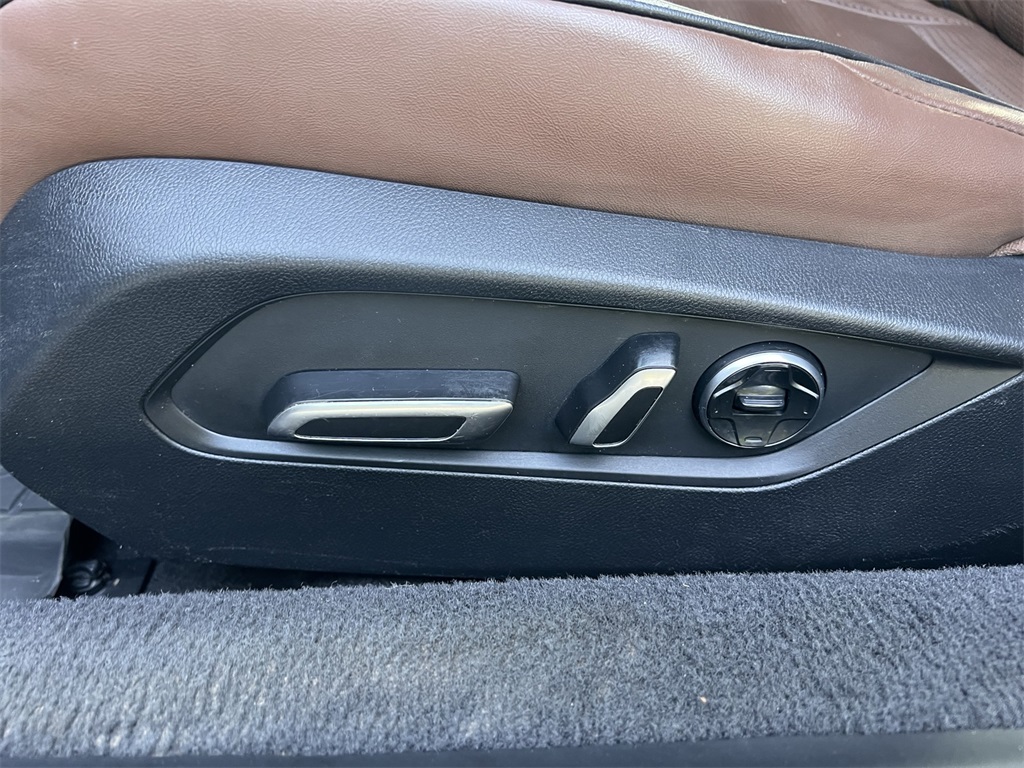 2021 Acura TLX Advance photo 18