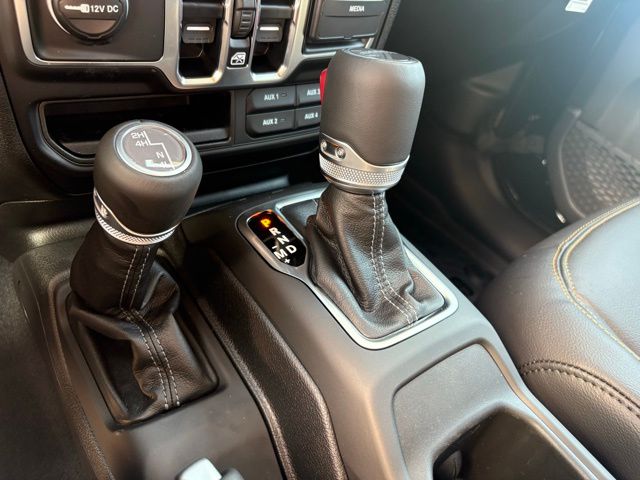 2025 Jeep Gladiator Sport photo 20