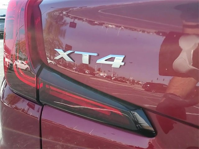 2024 Cadillac XT4 Premium Luxury photo 5