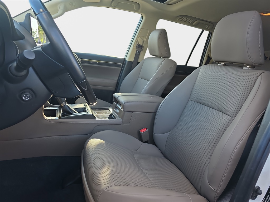 2023 Lexus GX 460 photo 11