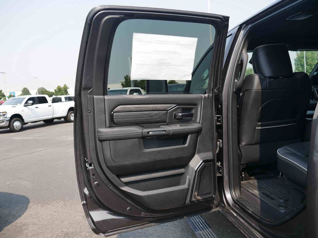 2026 Ram 3500 Limited photo 18