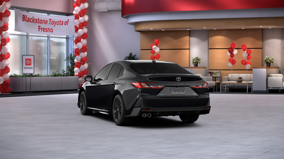 2026 Toyota Camry SE photo 4