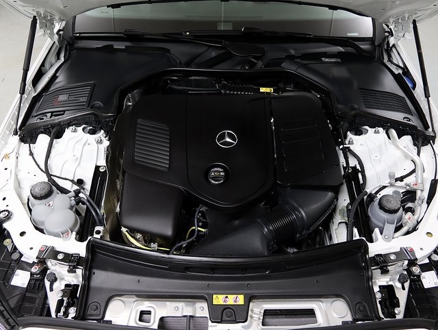 2025 Mercedes Benz C 300 4MATIC photo 35